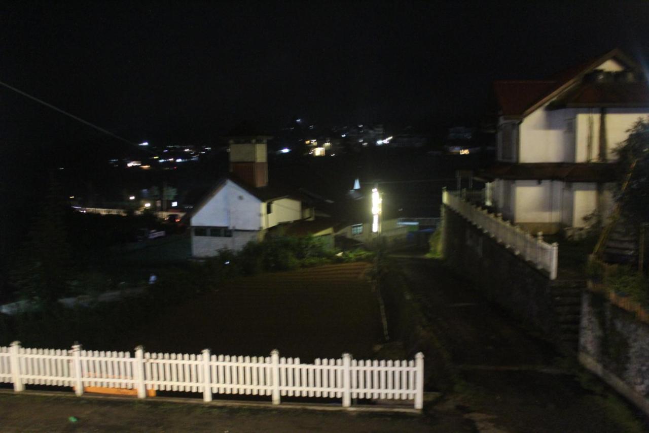 Maha Royal Hotel Nuwara Eliya Bagian luar foto